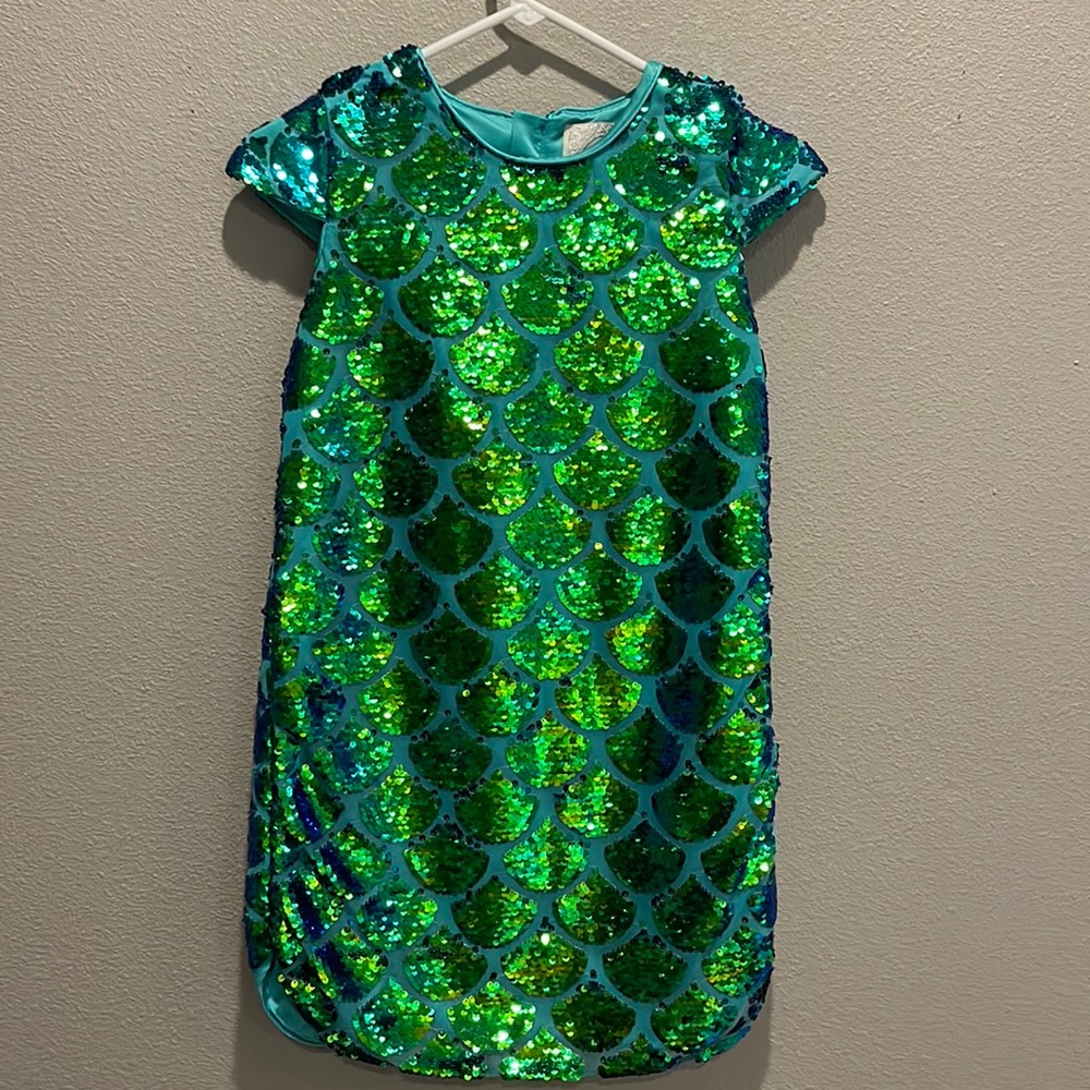 Disney Princess Ariel Girls Dress w. Reversible Sequin Scallop Design